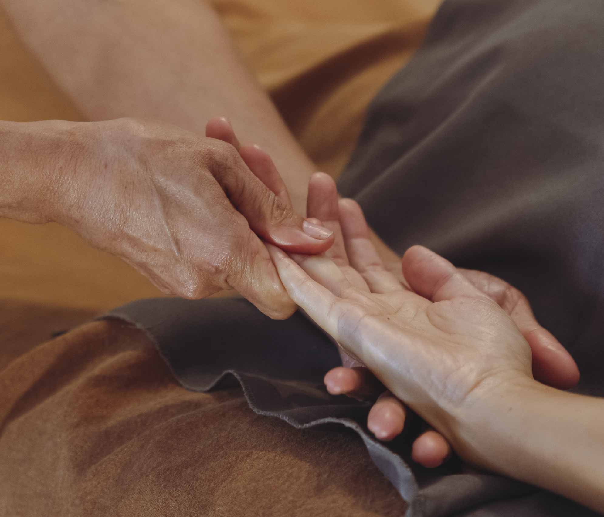 Estación Claridad, el mejor spa en Córdoba. Masajes y momentos para vos. Conoce nuestros rituales